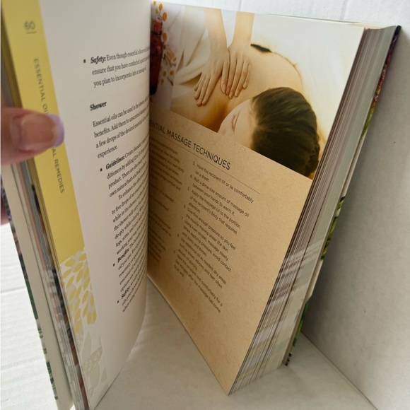 ESSENTIAL OILS NATURAL REMEDIES. THE COMPLETE A-Z REFERENCE GUIDE BOOK. NEW! - Picture 9 of 12